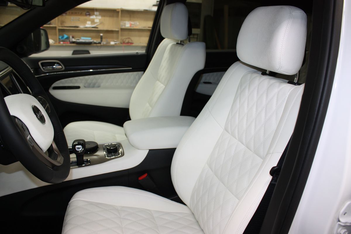 Перетяжка кожей Jeep Grand Cherokee